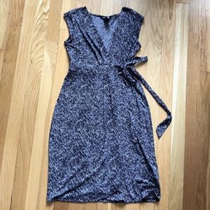 H&M maternity wrap dress XS
